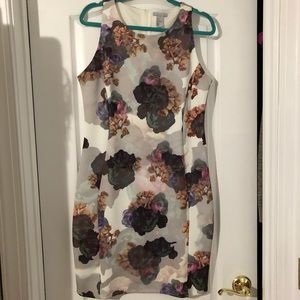 Midi body con dress in floral pattern